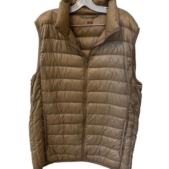 Uniqlo Ultra Light Metallic Packable Puffer Vest Womens Size Medium EUC Khaki - Picture 1 of 6